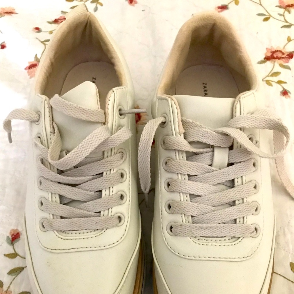 Zara sneaker